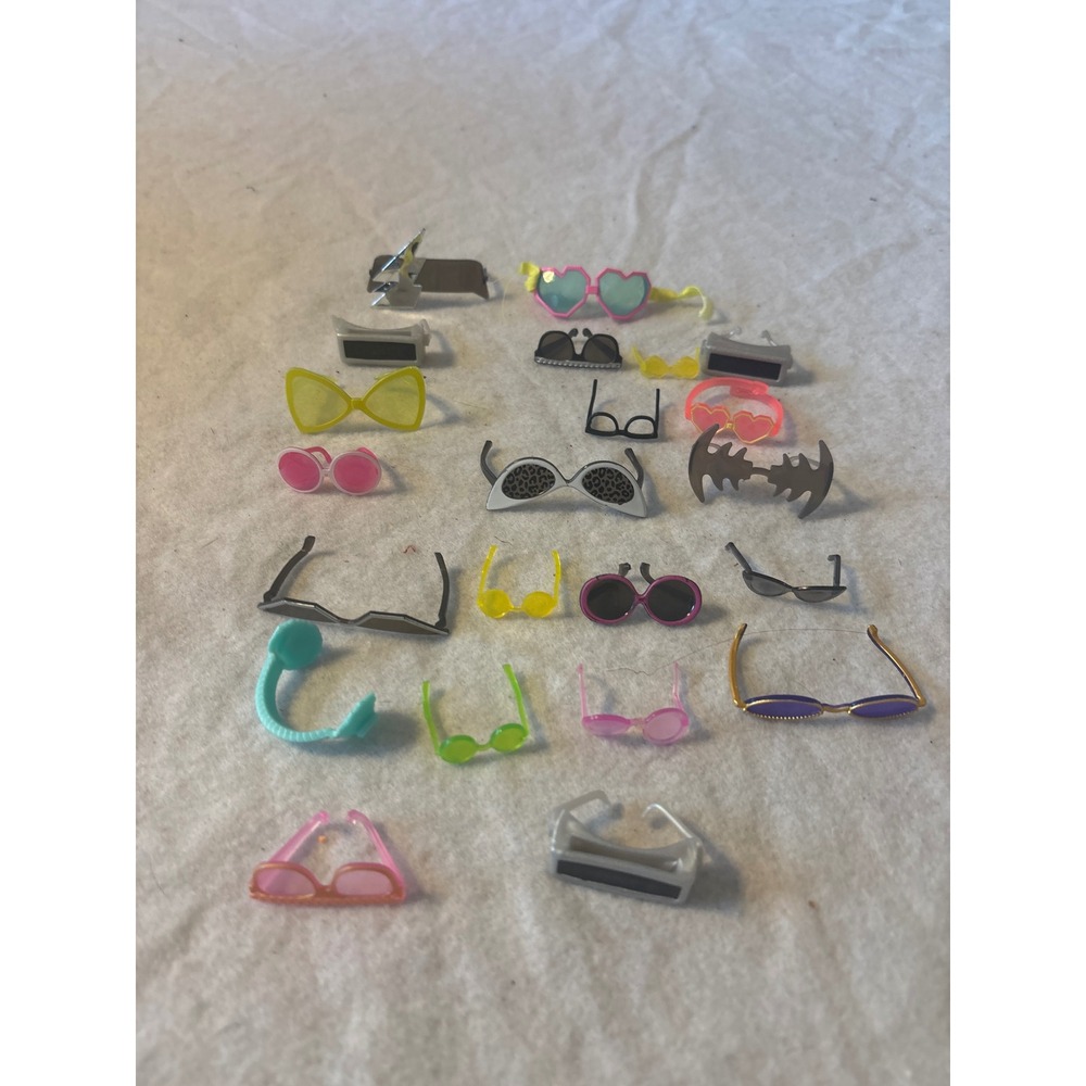 Mattel Barbie Doll Sunglasses Lot 20pc Multicolor Excellent Fashion Accessories - Picture 2 of 2